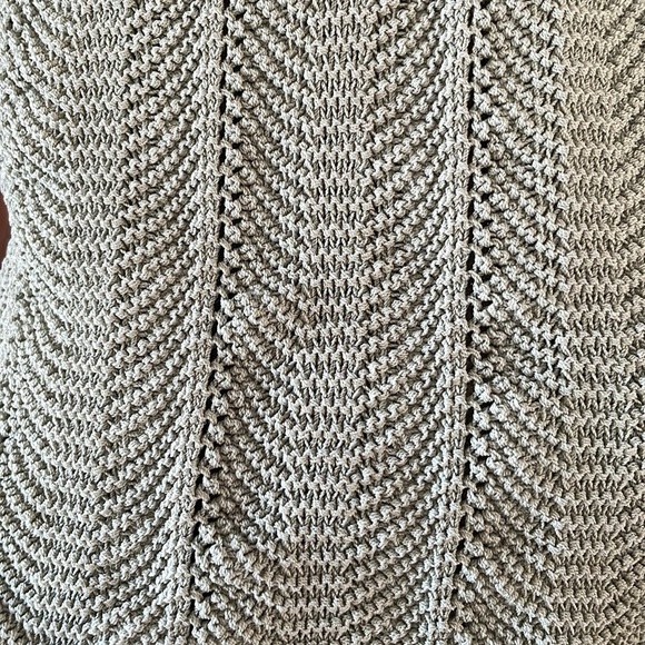 Wilfred Aritzia knit crop top - Picture 3 of 5